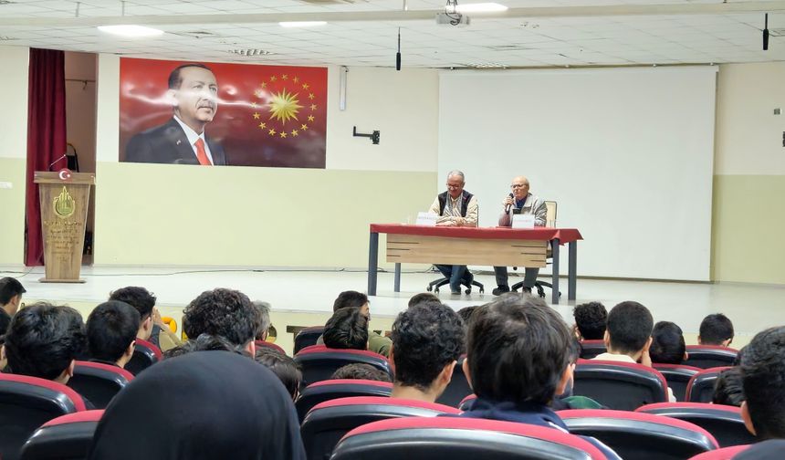 Okullarda yazar buluşmaları sürüyor