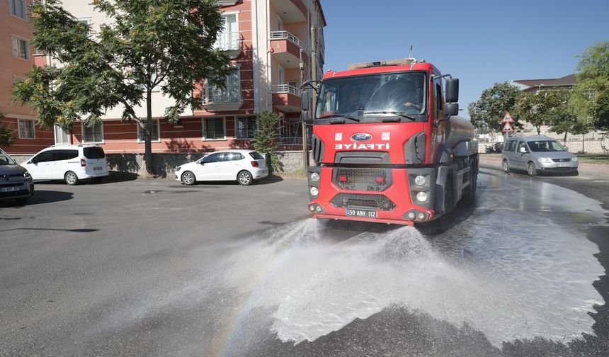 2000 Evler ve Emek Mahallesi’nde temizlik yapıldı