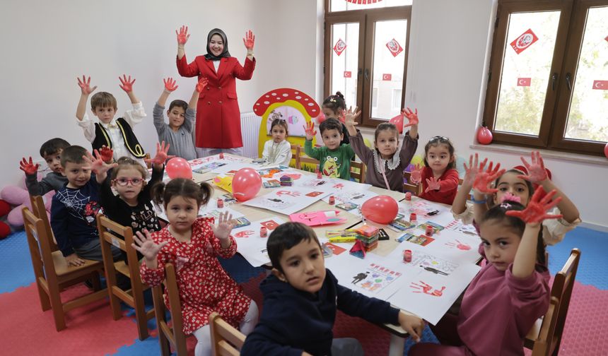 Çocuklara Cumhuriyet Bayramı etkinliği