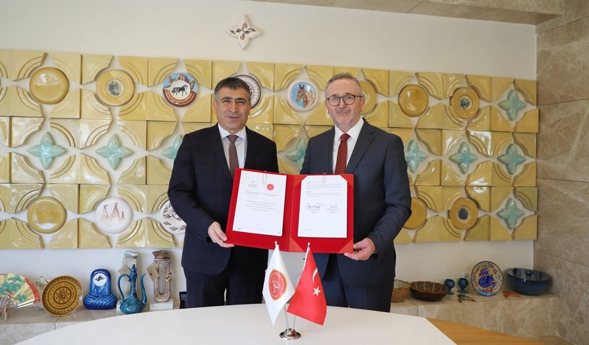 Türkiye Yazma Eserler Kurumu ile NEVÜ protokol imzaladı
