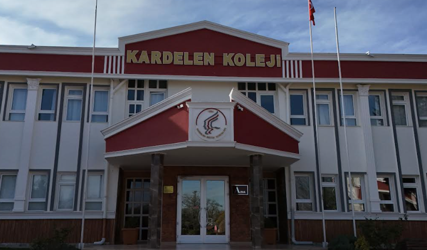 Kardelen Eğitim Kurumlarının bursluluk sınav kazanımlarını açıklandı