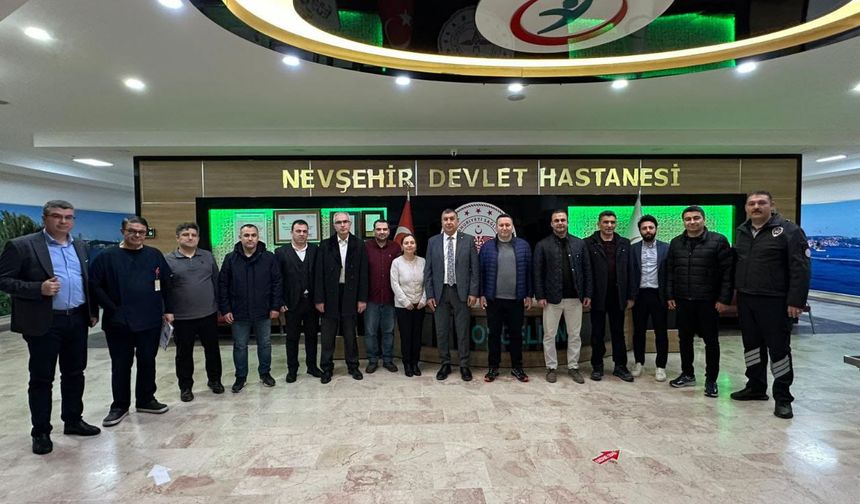 İl Sağlık Müdürü Tartar Nöbetçi Sağlık Çalışanlarıyla İftar Yaptı