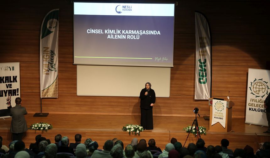 NEVÜ’de “Cinsel Kimlik Karmaşasında Ailenin Rolü” Konferansı