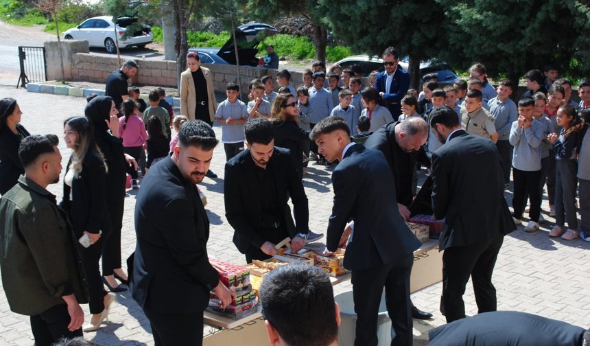 Ülkü Ocakları çocukların kalbine dokundu