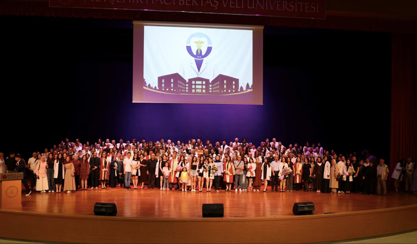 NEVÜ’lü Geleceğin Diş Hekimleri Beyaz Önlüklerini Giydi