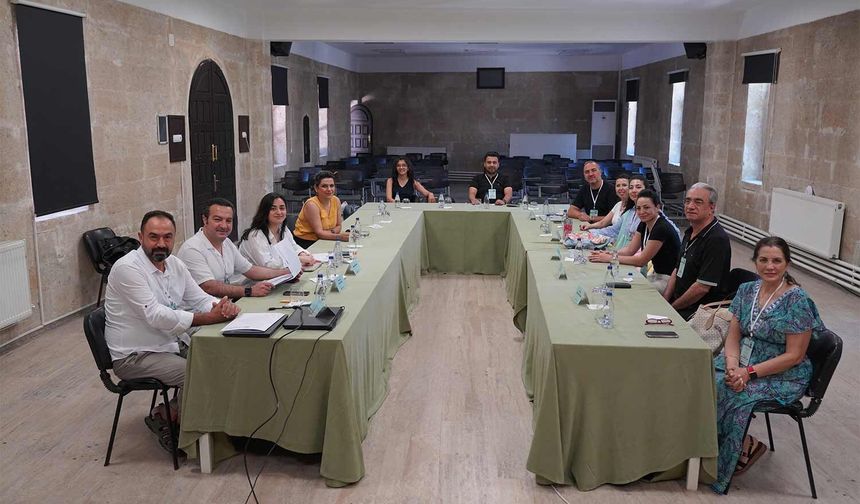 KÜN'de Âşık Sanatı Sempozyumu
