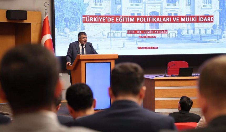 Aktekin, Kaymakam Adaylarına Konferans Verdi