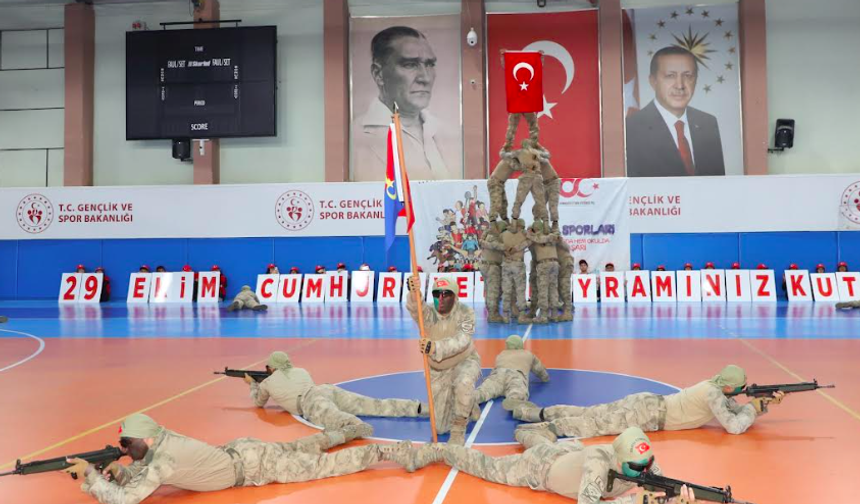 Cumhuriyetin 103. Yılı Nevşehir’de Coşkuyla Kutlandı
