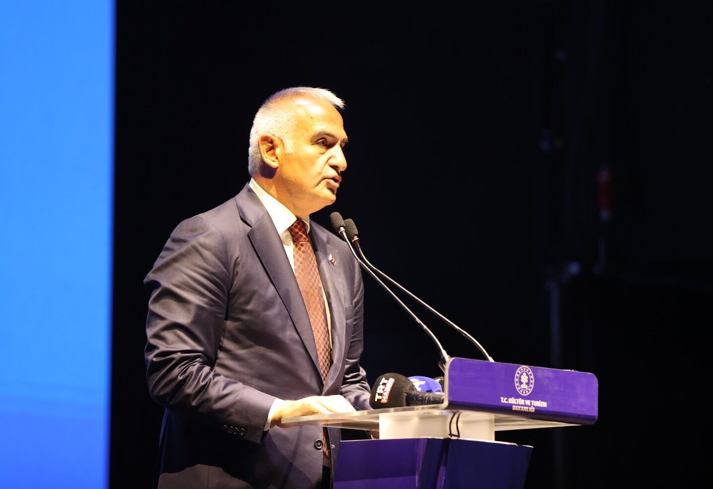 Bakan Ersoy'dan festival açıklaması