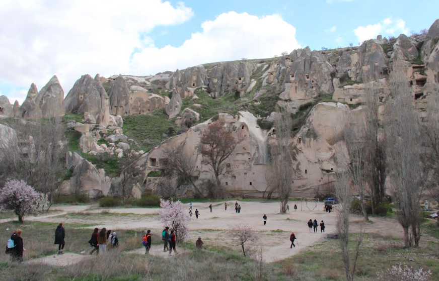 NEVÜ'lüler Gomeda Vadisi'nde yürüdü