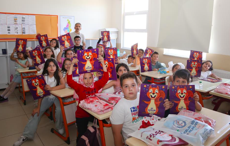 Nevşehir’de 48 bin 205 öğrenci karne alarak tatile başladı