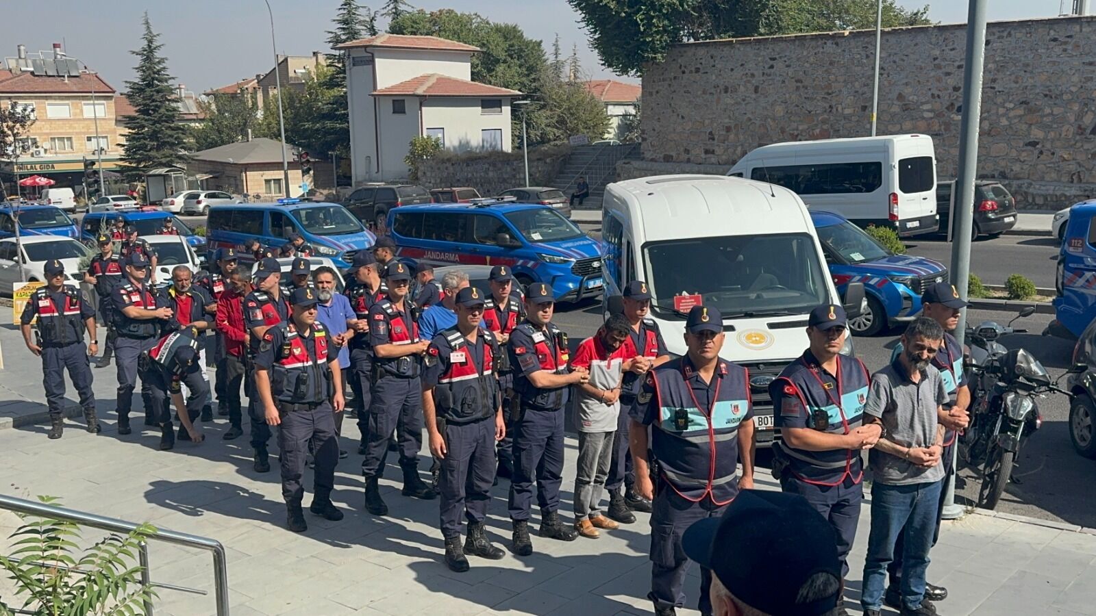 Faili meçhul cinayette 7 şüpheli adliyeye getirildi